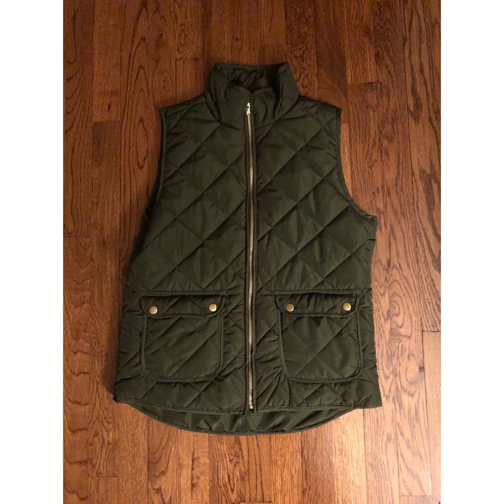Quinn quilted puffer vest - Olive Green- Medium